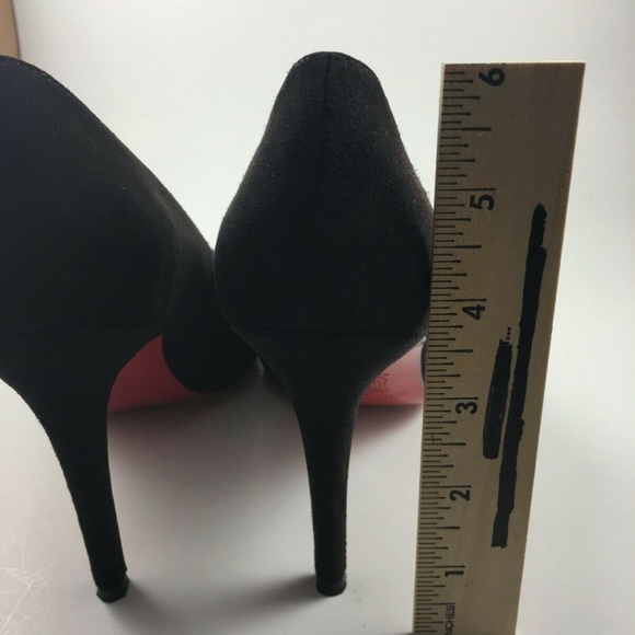 Christian Louboutin Simple Brown suede Pump 37.5 - Picture 8 of 8